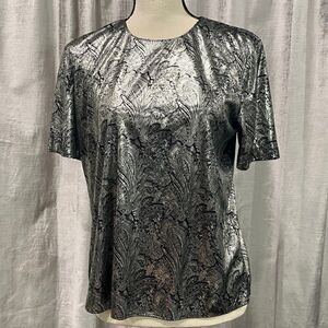 ⭐️ VINTAGE Liquid Silver Paisley T Shirt